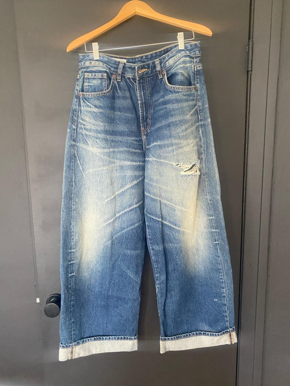 ZARA TRF Mid Rise Rip Baggy Jeans